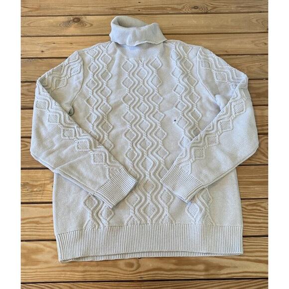 NWT $88 Express Turtleneck Sweater Size Medium Women’s Ivory - Picture 1 of 9